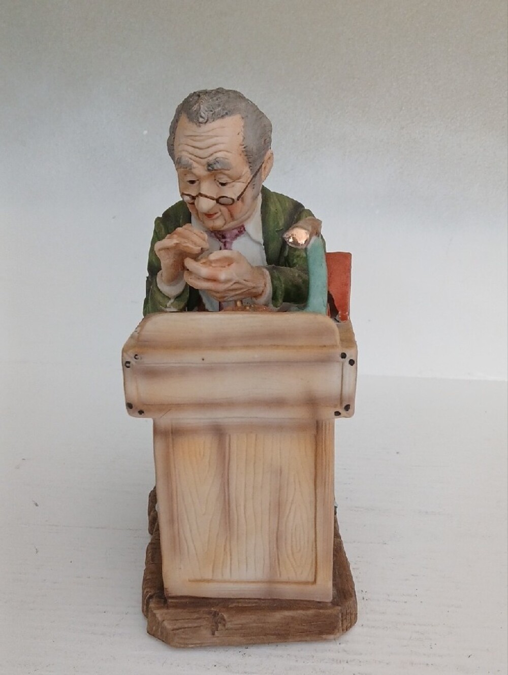 Lefton Vintage Artisan Clockmaker Figurine - Picture 2 of 5